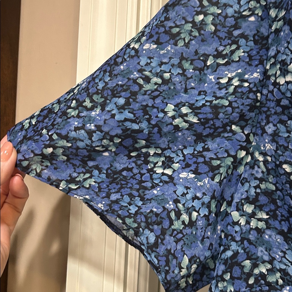 Danny & Nicole Blue Floral 2 piece Dress - Picture 5 of 14
